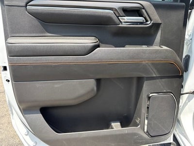 2023 GMC Sierra 1500 4WD Crew Cab Standard Box AT4