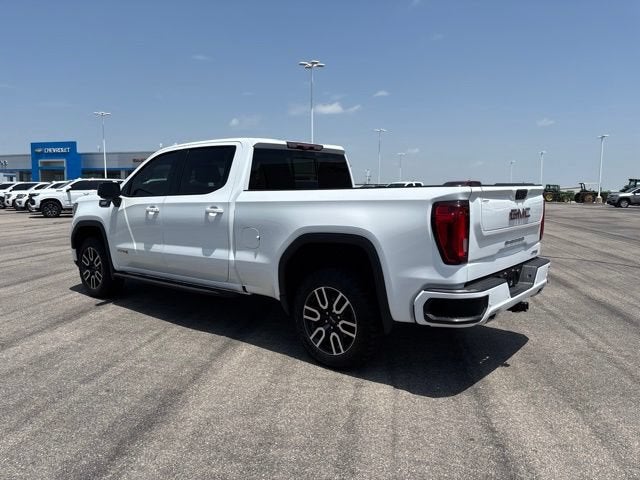 2023 GMC Sierra 1500 4WD Crew Cab Standard Box AT4