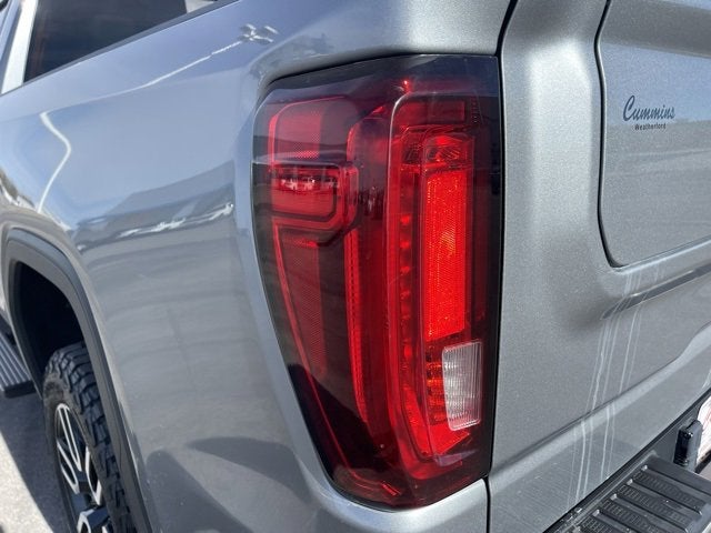 2023 GMC Sierra 1500 4WD Crew Cab Short Box AT4