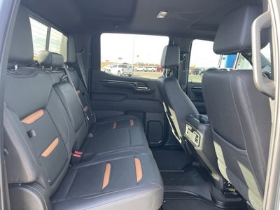 2023 GMC Sierra 1500 4WD Crew Cab Short Box AT4