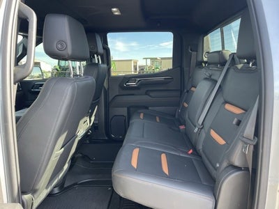 2023 GMC Sierra 1500 4WD Crew Cab Short Box AT4