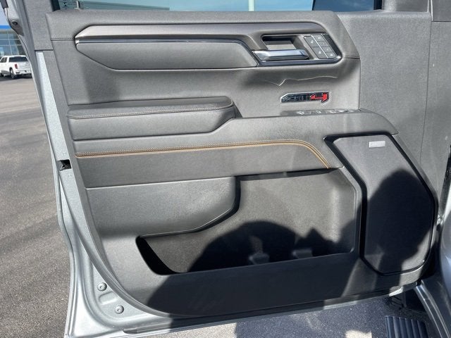 2023 GMC Sierra 1500 4WD Crew Cab Short Box AT4