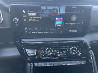 2023 GMC Sierra 1500 4WD Crew Cab Short Box AT4