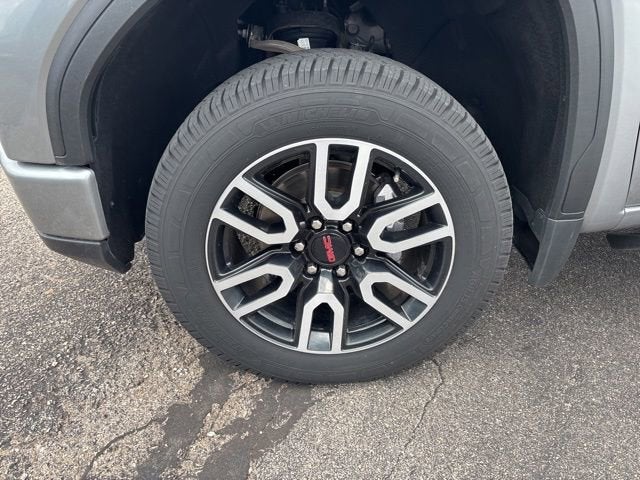 2023 GMC Sierra 1500 4WD Crew Cab Short Box AT4