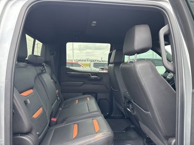 2023 GMC Sierra 1500 4WD Crew Cab Short Box AT4