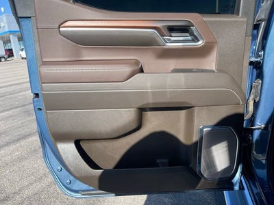 2024 GMC Sierra 1500 4WD Crew Cab Short Box Denali