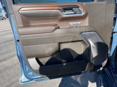 2024 GMC Sierra 1500 4WD Crew Cab Short Box Denali
