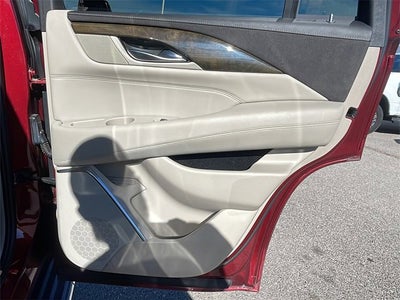 2019 Cadillac Escalade Luxury