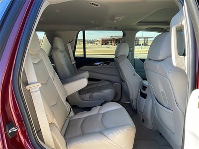 2019 Cadillac Escalade Luxury