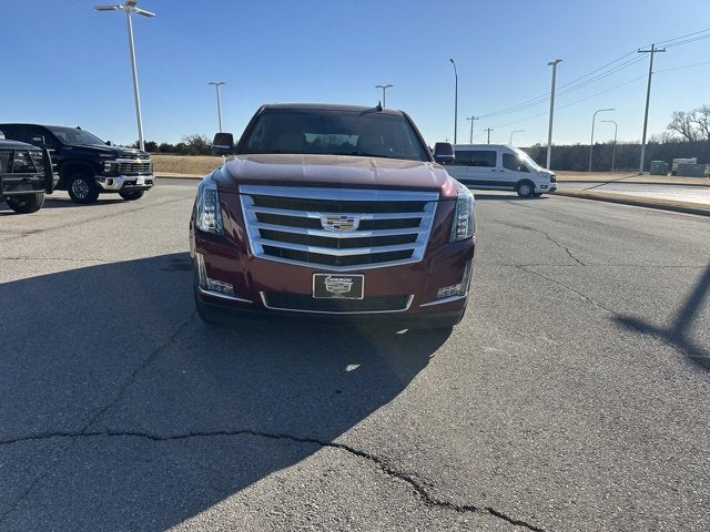 2019 Cadillac Escalade Luxury