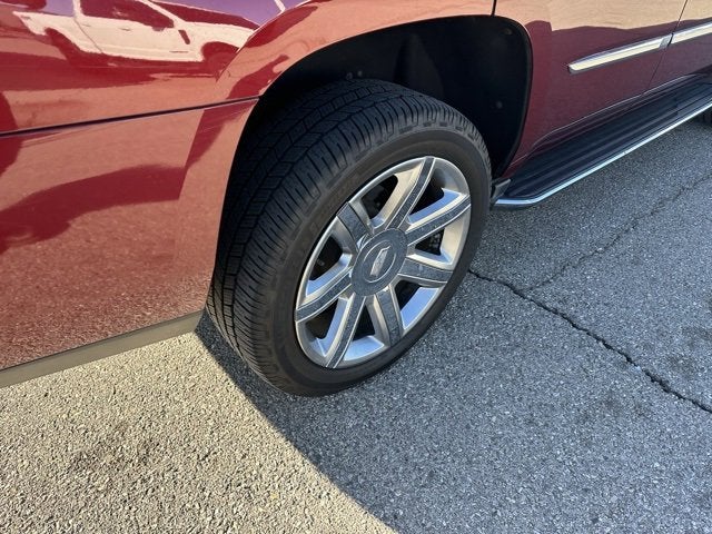 2019 Cadillac Escalade Luxury