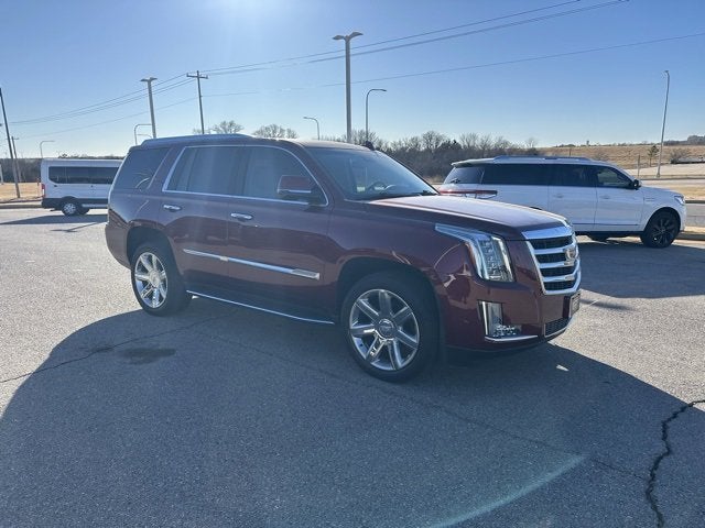 2019 Cadillac Escalade Luxury