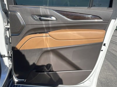 2022 Cadillac Escalade ESV 4WD Premium Luxury