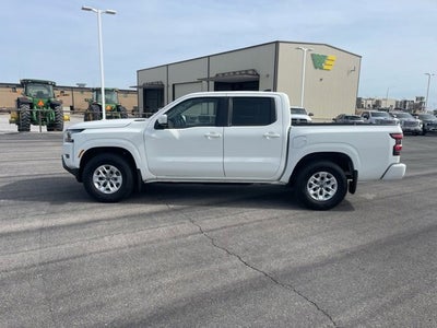 2024 Nissan Frontier Crew Cab SV 4x2