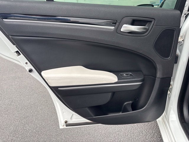 2017 Chrysler 300 300S