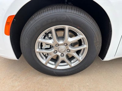 2027 Chrysler Pacifica PACIFICA SELECT