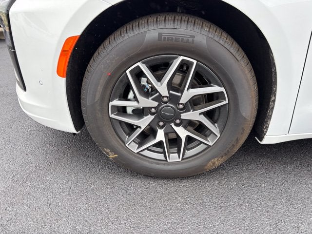 2027 Chrysler Pacifica PACIFICA LIMITED