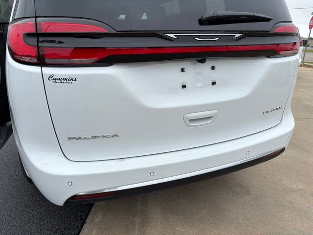 2027 Chrysler Pacifica PACIFICA LIMITED