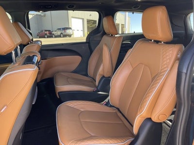 2023 Chrysler Pacifica Pinnacle