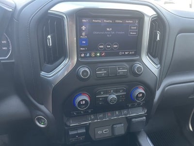 2022 Chevrolet Silverado 2500HD 4WD Crew Cab Standard Bed LTZ