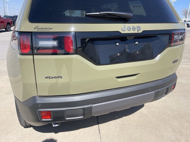 2026 Jeep Cherokee Overland