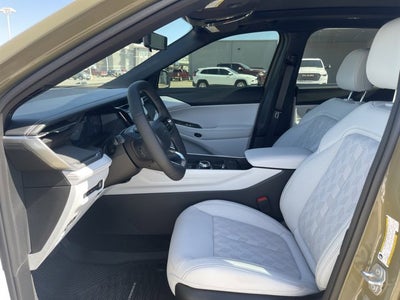 2026 Jeep Cherokee Overland