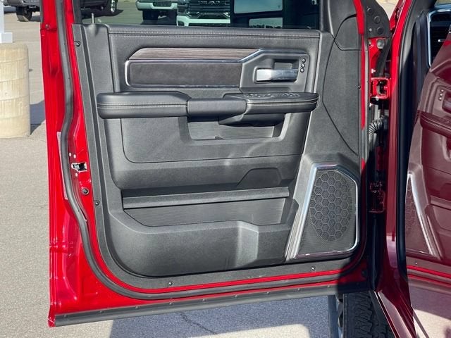 2026 RAM 2500 Limited Crew Cab 4x4 6'4' Box