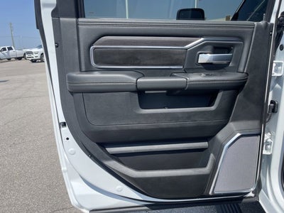 2026 RAM Ram 3500 RAM 3500 LARAMIE CREW CAB 4X4 8' BOX