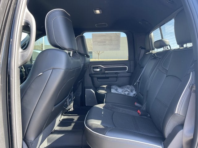 2026 RAM Ram 3500 RAM 3500 LARAMIE CREW CAB 4X4 8' BOX