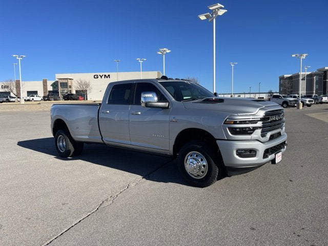 2026 RAM Ram 3500 RAM 3500 LARAMIE CREW CAB 4X4 8' BOX
