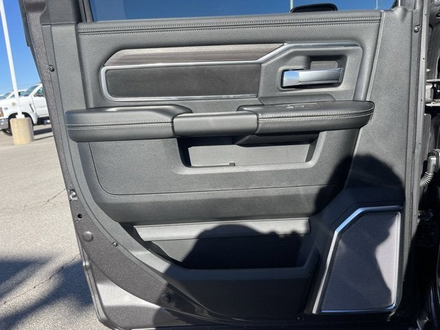 2026 RAM Ram 3500 RAM 3500 LARAMIE CREW CAB 4X4 8' BOX