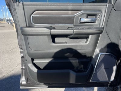 2026 RAM Ram 3500 RAM 3500 LARAMIE CREW CAB 4X4 8' BOX