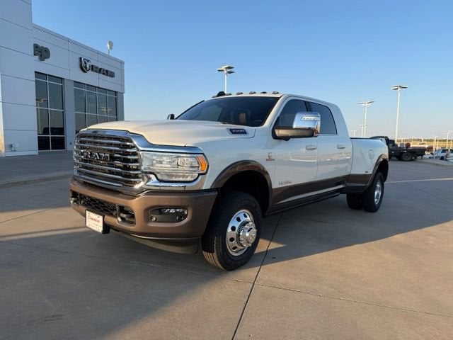 2024 RAM 3500 Limited Longhorn Mega Cab 4x4 6'4' Box