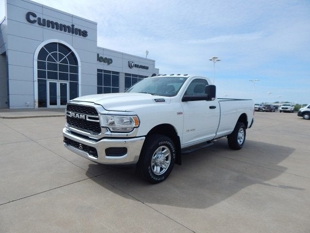 2022 RAM 2500 Tradesman Regular Cab 4x4 8' Box