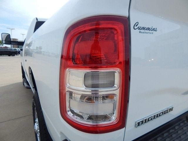 2022 RAM 2500 Tradesman Regular Cab 4x4 8' Box