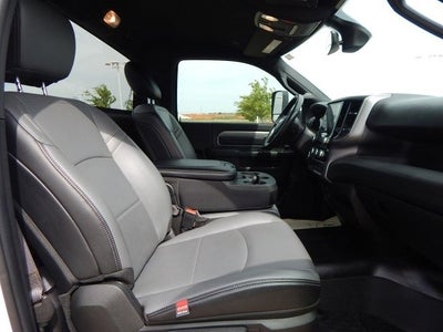2022 RAM 2500 Tradesman Regular Cab 4x4 8' Box