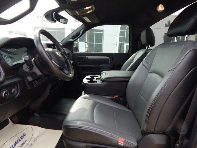 2022 RAM 2500 Tradesman Regular Cab 4x4 8' Box