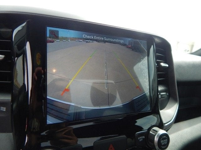 2022 RAM 2500 Tradesman Regular Cab 4x4 8' Box