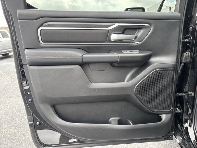 2027 RAM Ram 1500 RAM 1500 BIG HORN CREW CAB 4X4 5'7' BOX
