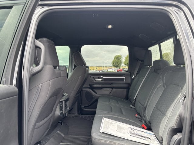 2027 RAM Ram 1500 RAM 1500 BIG HORN CREW CAB 4X4 5'7' BOX