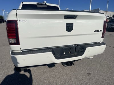 2017 RAM 2500 Laramie Crew Cab 4x4 6'4' Box