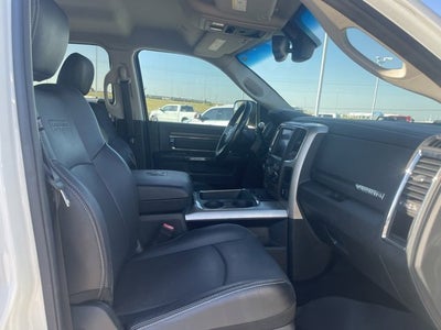 2017 RAM 2500 Laramie Crew Cab 4x4 6'4' Box