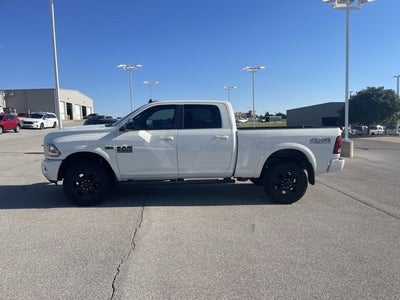 2017 RAM 2500 Laramie Crew Cab 4x4 6'4' Box