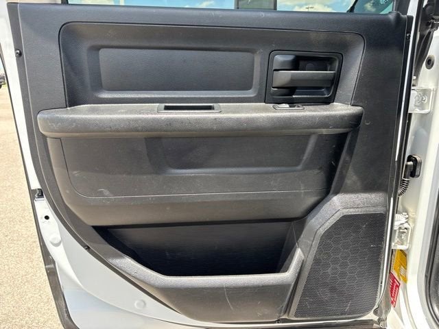 2016 RAM 5500 Chassis Tradesman/SLT/Laramie