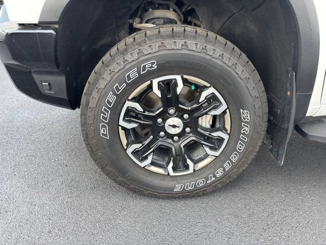 2024 Chevrolet Silverado 1500 4WD Crew Cab Short Bed ZR2