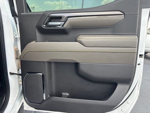 2024 Chevrolet Silverado 1500 4WD Crew Cab Short Bed ZR2