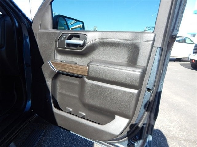 2021 Chevrolet Silverado 1500 4WD Crew Cab Short Bed RST