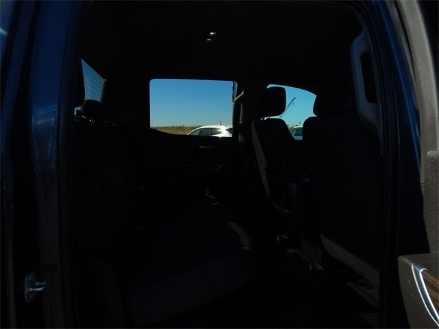 2021 Chevrolet Silverado 1500 4WD Crew Cab Short Bed RST