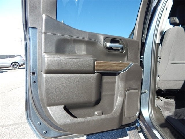 2021 Chevrolet Silverado 1500 4WD Crew Cab Short Bed RST