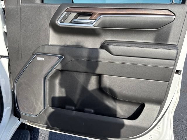 2024 GMC Sierra 1500 4WD Crew Cab Short Box SLT